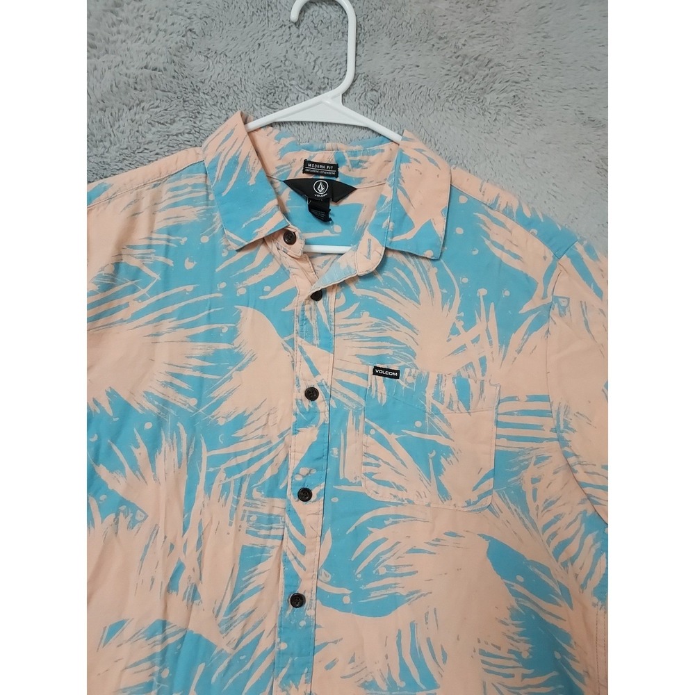 Volcom Shirt Mens Large Modern Fit Palm Print Rayon Blend Hawaiian Surfer Beach - Picture 4 of 9